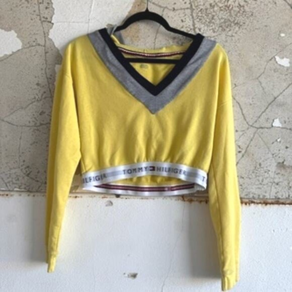 Tommy Hilfiger Hoodie Sweatshirt Cropped Logo Band Yellow Women Small Sporty